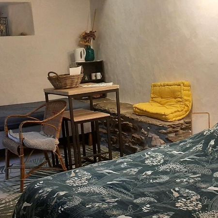 Le Petit Nid Panzió Sablieres Kültér fotó